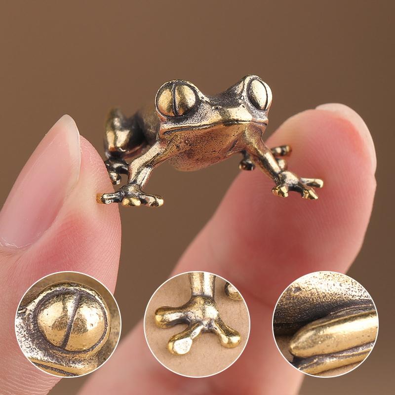 Retro Brass Mini Frog Miniatures Figurines Vintage Animal Figurine Toad Desktop Ornaments Home Decoration Crafts Tea Pet Decor