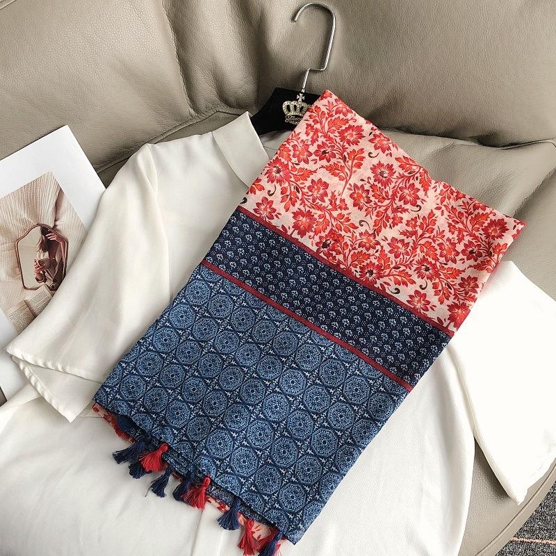 Fashion Luxury Brand Ombre Big Floral Tassel Viscose Shawl Scarf Lady Soft Thin Beach Wrap Pashmina Stole Bufandas Muslim Hijab