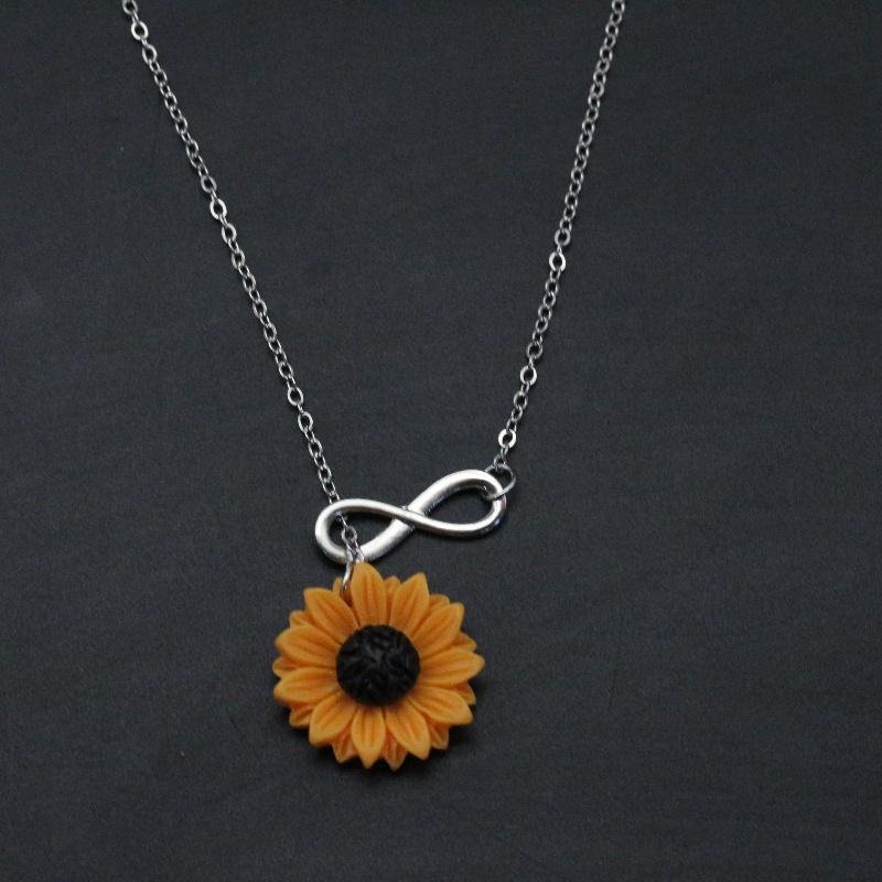1Pc Infinity Shape Sunflower Pendant Necklace Adjustable Silvery Chain Charm Jewelry For Women