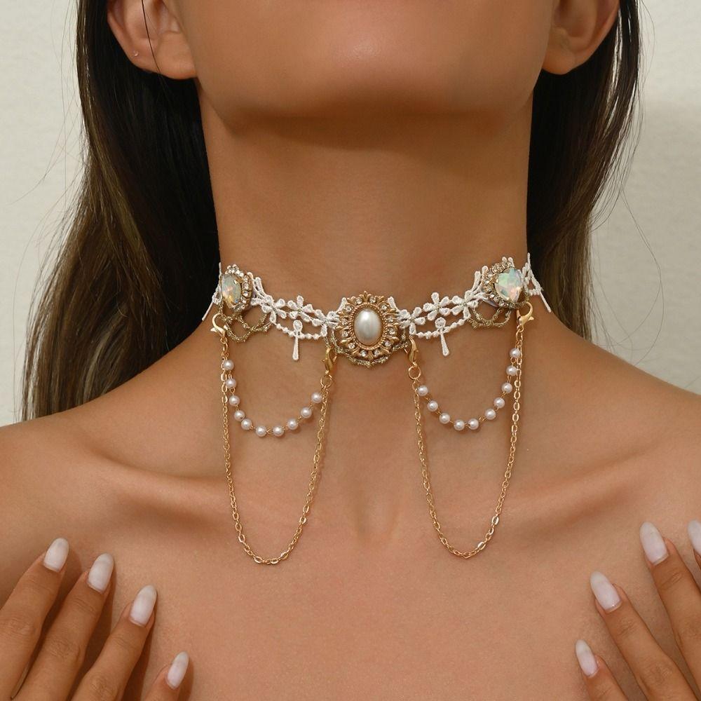 Exquisite Lace Pearl Choker Shiny Lolita Choker Necklace Fashion Rhinestone Tassel Necklace Women