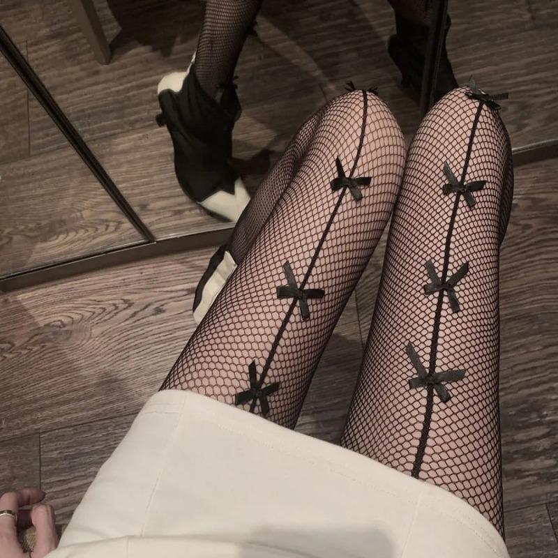 1 Pair of Black Women's Vertical Single Row Butterfly Mesh Socks, Women's Pantyhose Lolita Dark Style Mesh Socks, Bow Pantyhose