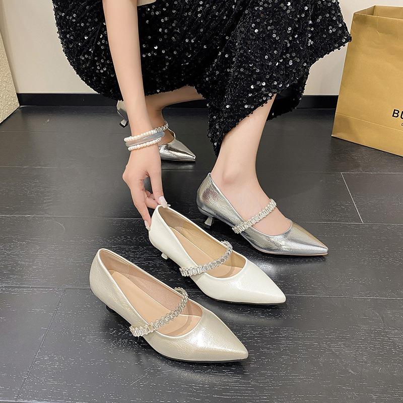 Beautiful Temperament Shallow Single Shoes Women's Rhinestone One with Mary Jane Shoes with Skirt High-end Pointed Middle Heel Shoes