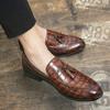 Fashion Summer Style Soft Moccasins Men Loafers High Quality Brand Fashion Leather Shoes For Men Flat Shoes Casual Gommino Driving Shoes