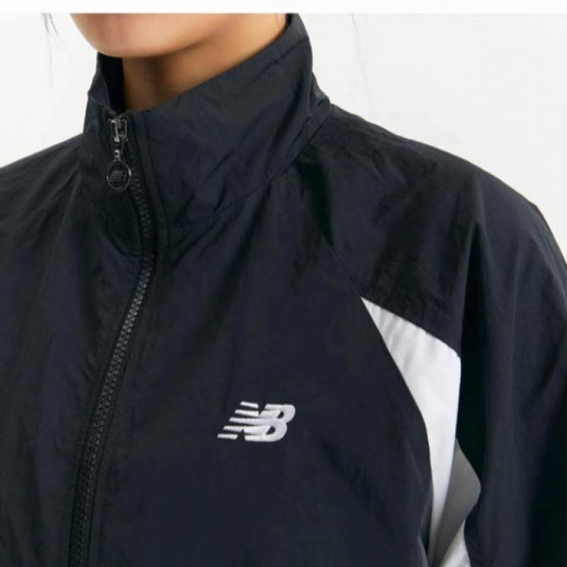 New Balance Куртка Half Club W Flying Warm Up nbnme2W322 19 Куртка