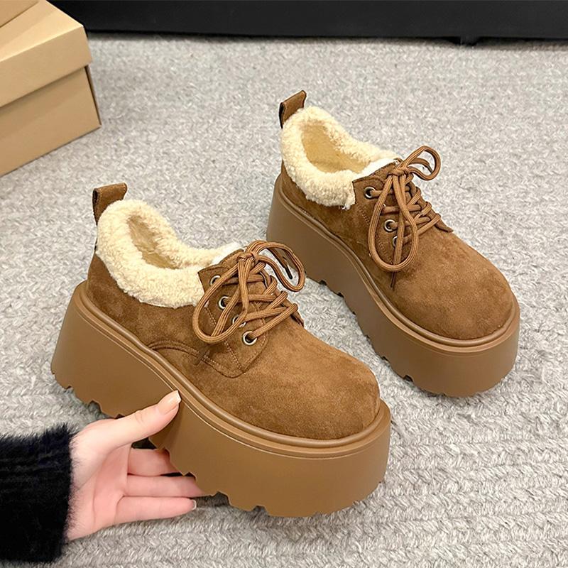 Модные женские ботильоны на платформе, замшевые туфли на плоской подошве, короткие плюшевые теплые ботинки, тренд 2025 года, зимние модные короткие сапоги, удобные, новые женские ботинки