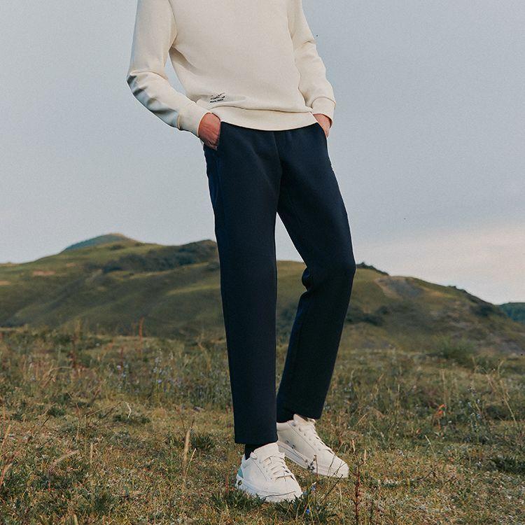 Fila Однотонные трикотажные спортивные штаны с карманом и вышитым логотипом Мужские брюки Черный F51M348605FBK