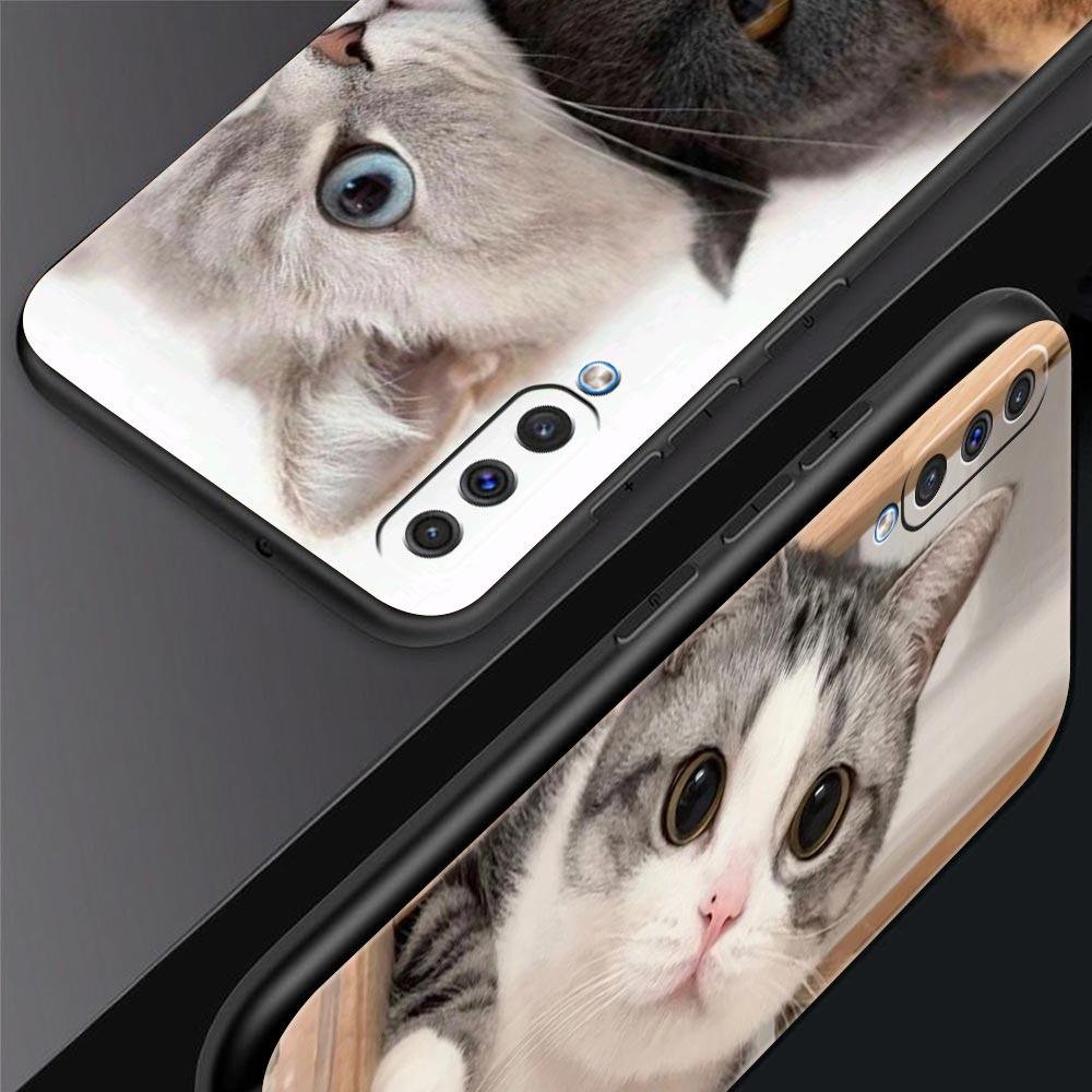 Милый чехол-котик с сердцем для Samsung Galaxy A56 A36 A26 A34 A17 A16 A06 A14 A12 A54 A72 A70 A24 A22 A20e A52 A50 A40 A32