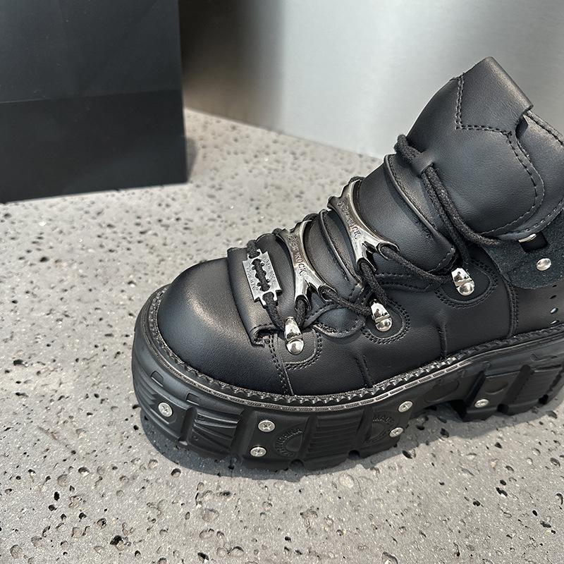 Men's Trendy Retro Spanish Leather Motorcycle Boots with Thick-Sole Platform and Metal Rivets.
