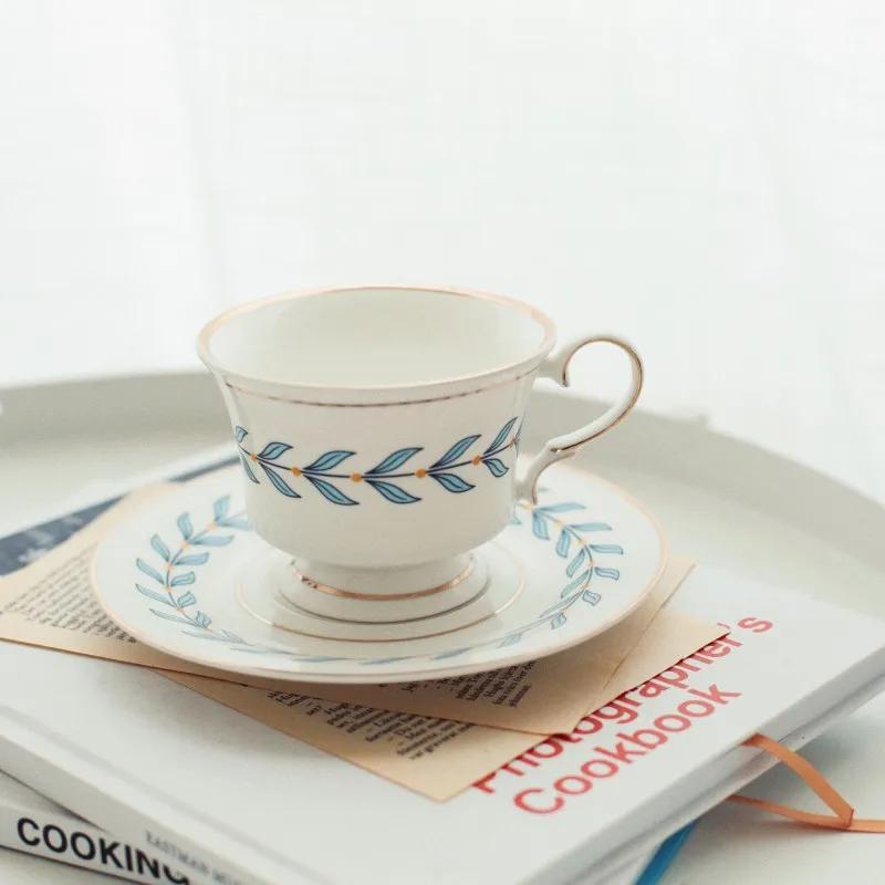 Керамическая кружка в стиле инс, ретро, с золотой отделкой, британская послеполуденная чайная чашка, чашка из костяного фарфора, кофейная чашка с блюдцем, чашка для завтрака и десерта