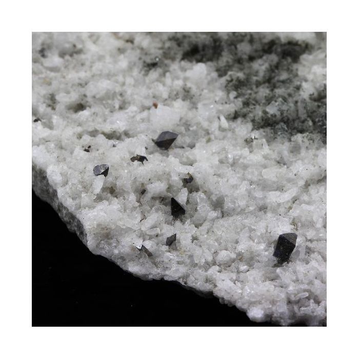 Pierres et Minéraux. Anatase. 942.5 ct. Plan du Lac, Oisans, Savoie, France.