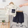Комплект для мальчиков с полностью принтованным карманом с буквами, круглым вырезом и короткими рукавами, повседневный комплект-двойка для мальчиков, летний тонкий дизайн
