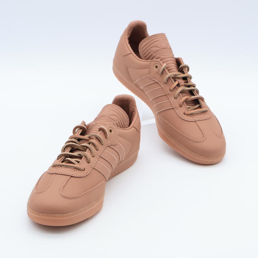 IE7290 Фаррелл Уильямс adidas Originals Samba Humanrace Глиняный Страт (Мужской)