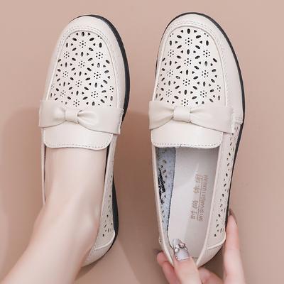 Женские летние сандалии, нескользящие, с перфорацией, кожаные туфли, дышащие, с мягкой подошвой, женская обувь на плоской подошве, для среднего и пожилого возраста, одинарные туфли