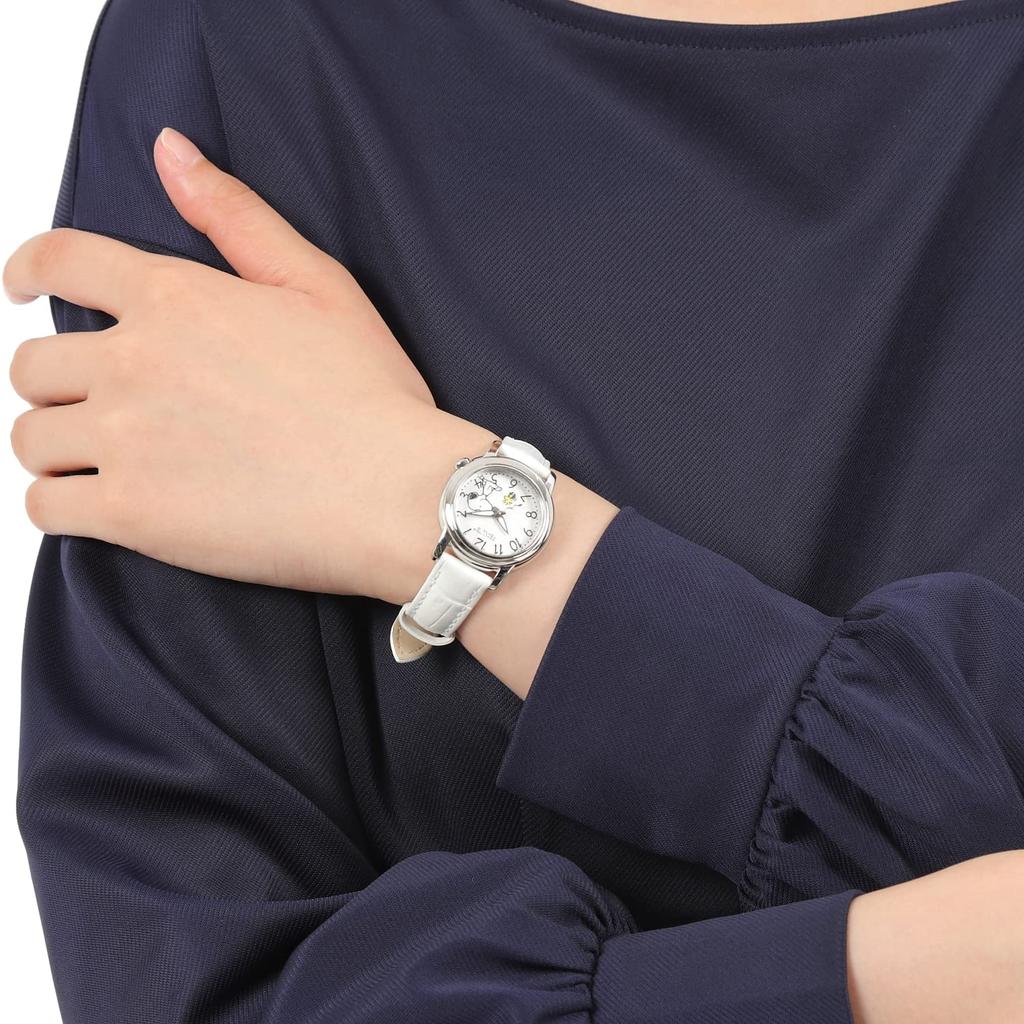 Snoopy Watch World Limited 100 Pieces Each with Serial Number Japanese Planning Model Genuine Leather Strap Women's (White)