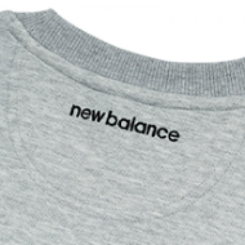 New Balance Uni Essential Small Logo Sweatshirt Nbncf11203 Ac