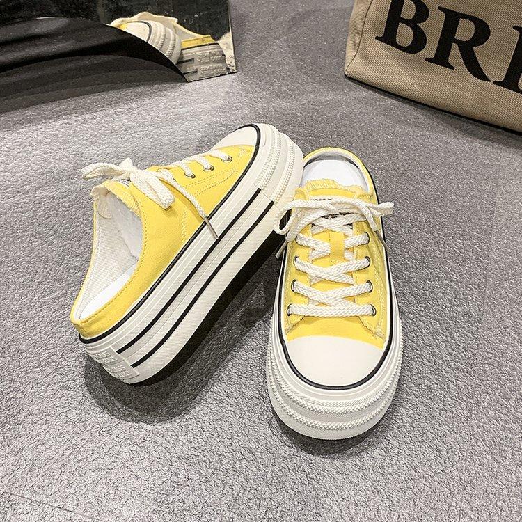 Две парусиновые туфли на толстой подошве для женщин, новые летние женские туфли 2025 года, дышащая сумка-мешок, полупереноска и одна педаль, маленькие белые туфли