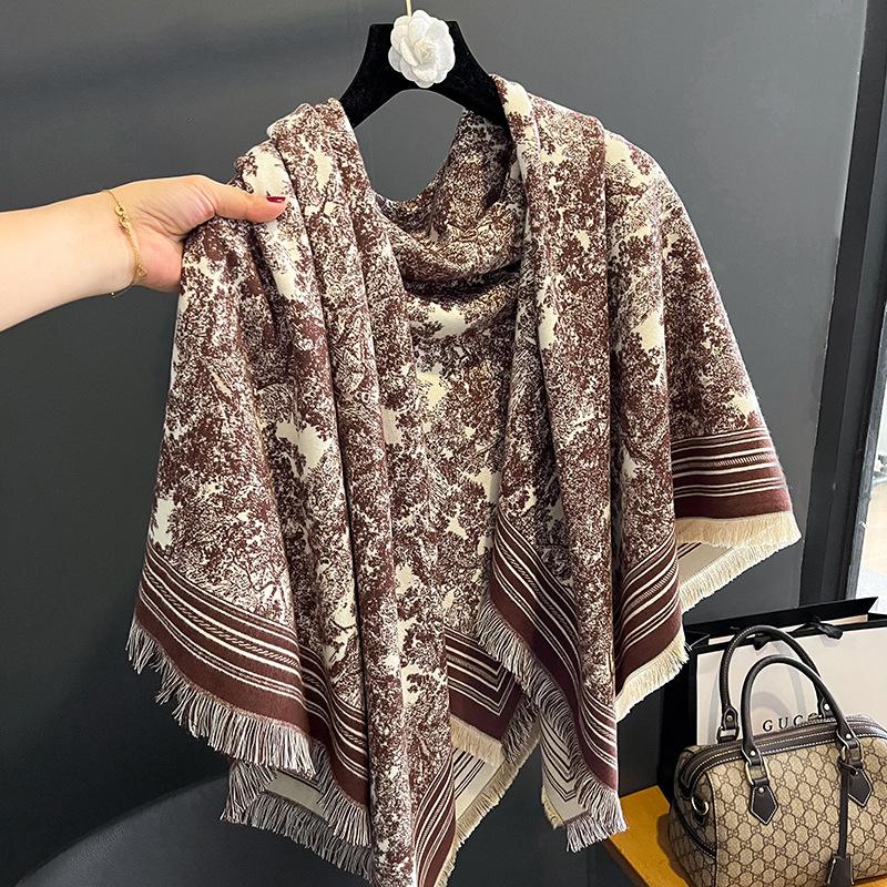New Women'S Fashionable Imitation Cashmere Autumn And Winter Warm Large Square Scarf Double-Sided Tassel Scarf Air Conditioning Shawl