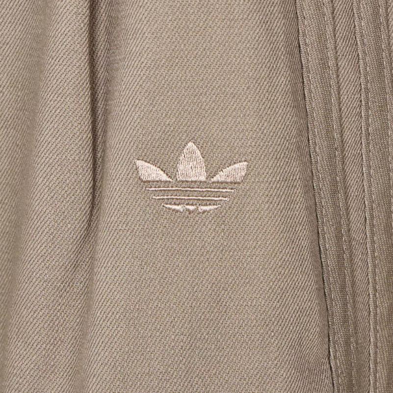 adidas Оригинальные Унисекс Этнические Прямые Хлопковые Брюки на Лямках Хаки KW5668