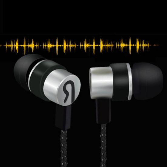 Universal 3.5mm In-Ear Stereo Earbuds Earphone Headphone with Mic for Cellphone