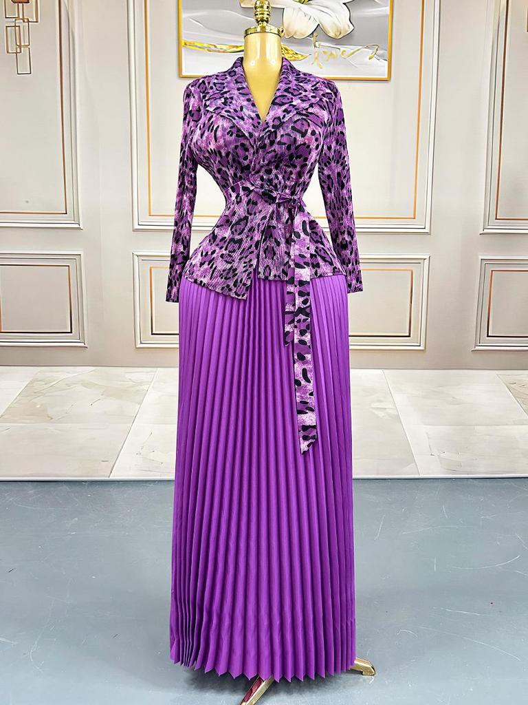 Женское платье большого размера с плиссировкой и принтом золотой фольгой высокого класса, с длинной юбкой, имитирующей двойку - Повседневный стиль