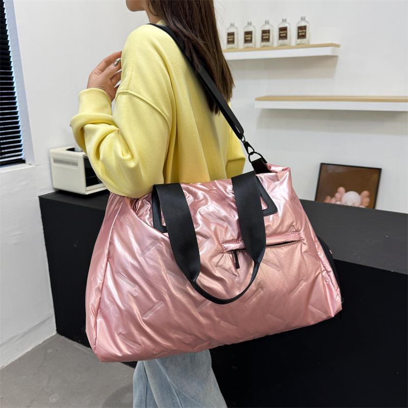 High-value travel bag Large-capacity fitness sports bag Anti-splashing swimming sports bag Fashion glossy bag