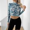 Весна-лето женская прозрачная синяя принтованная короткая футболка с длинным рукавом и небольшим стоячим воротом