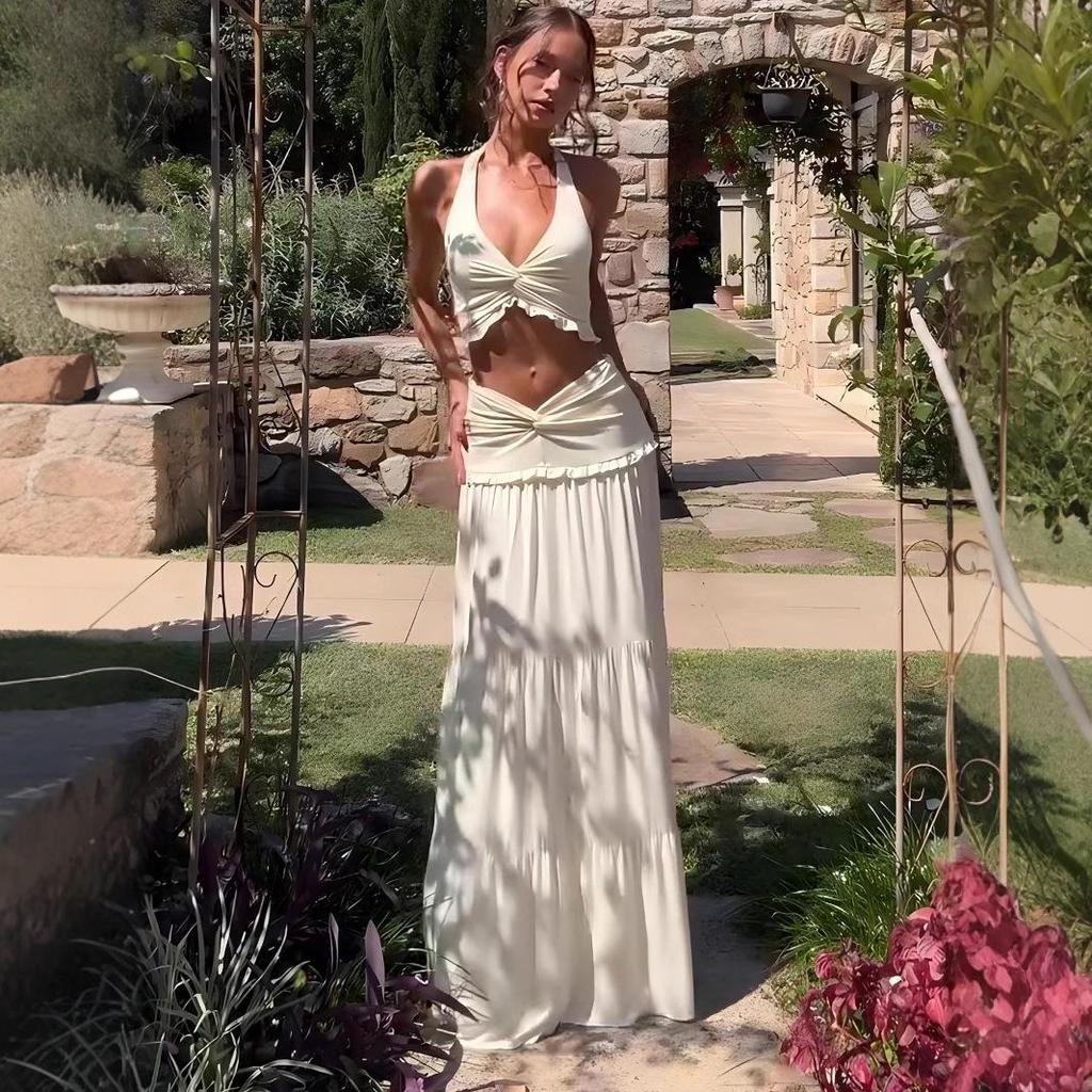 European & American Style Women's V-Neck Halter Camisole and Ruffle Skirt Set