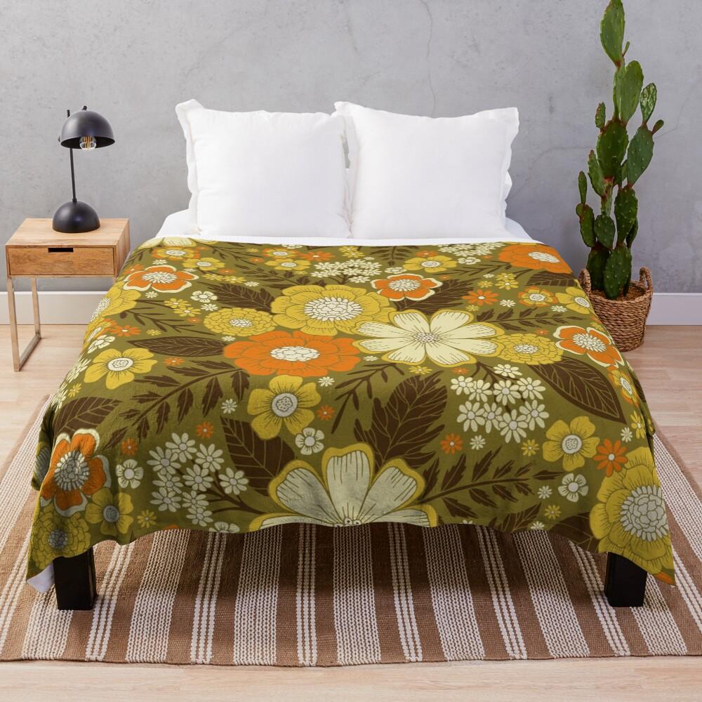 1970s Retro/Vintage Floral Pattern Throw Blanket