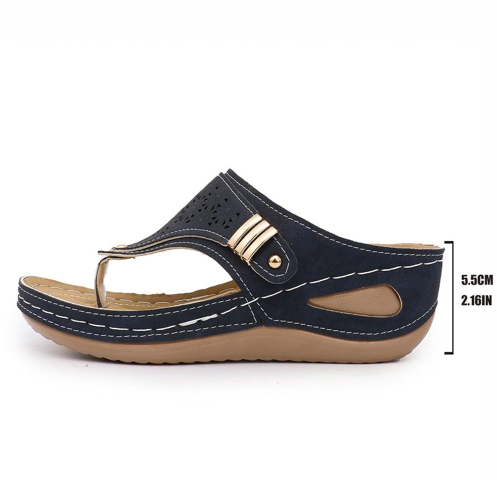 European and American large-size solid color 2025 summer new round head thick bottom fashion hollow outer wear flip-flop sandals women