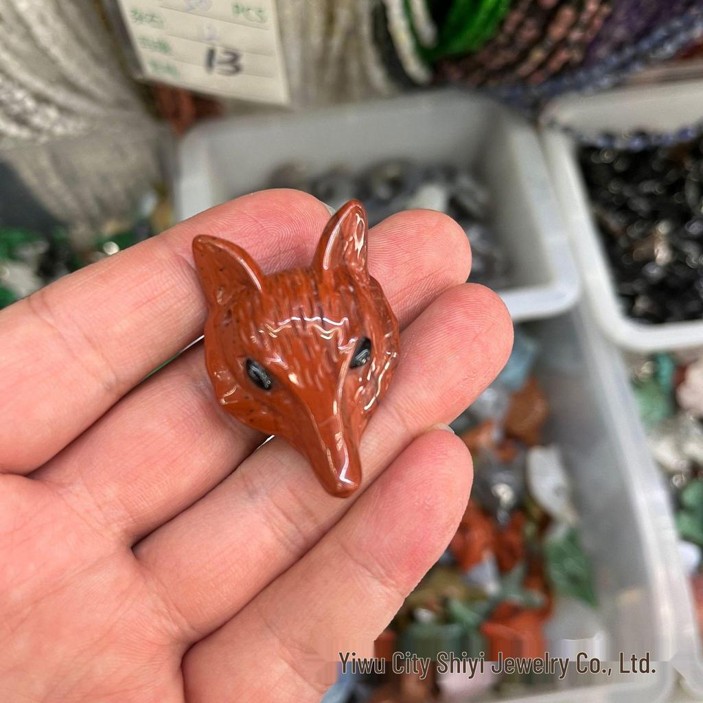 Подвеска-лиса из белого кристалла, браслет из агата, резная голова лисы из полудрагоценного камня.