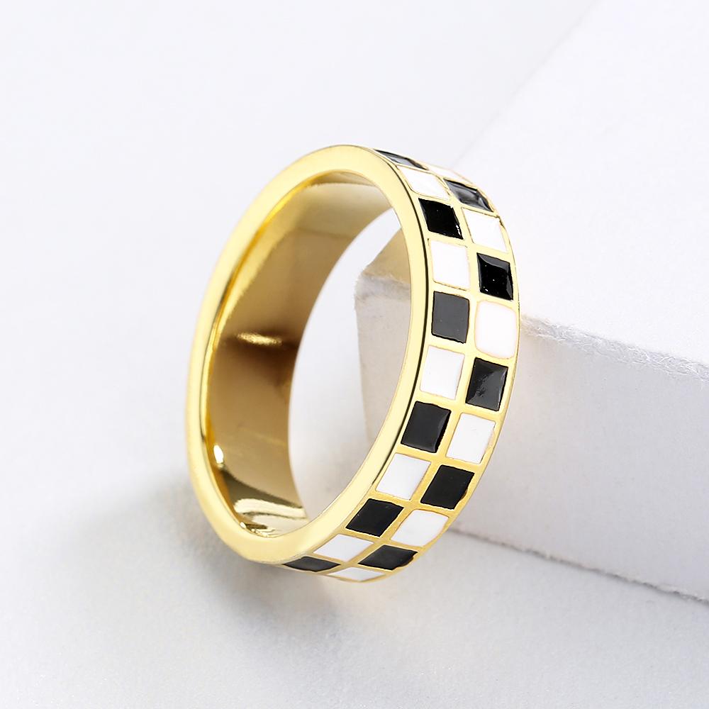 Изысканное модное женское кольцо, черно-белое кольцо, минималистское кольцо в виде шахматной доски, эмалированное кольцо ручной работы для вечеринки, обручальное кольцо