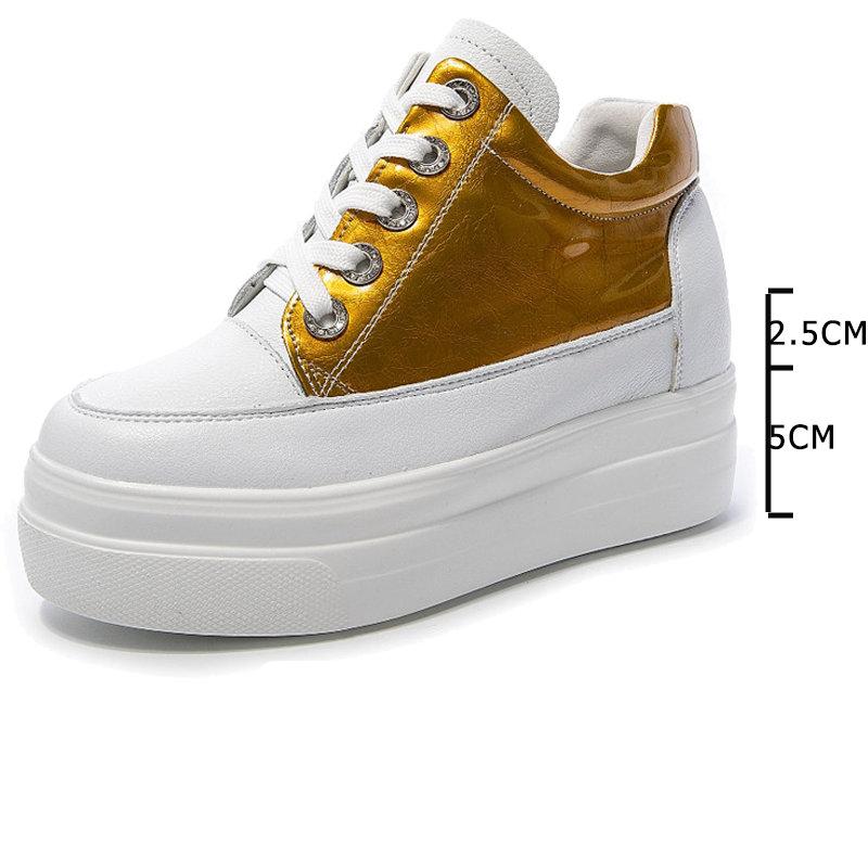 Fujin/кеды из лакированной натуральной кожи на танкетке 7,5 см, повседневные кроссовки на массивном массиве, вулканизированный скрытый каблук, летние женские модные туфли на шнуровке