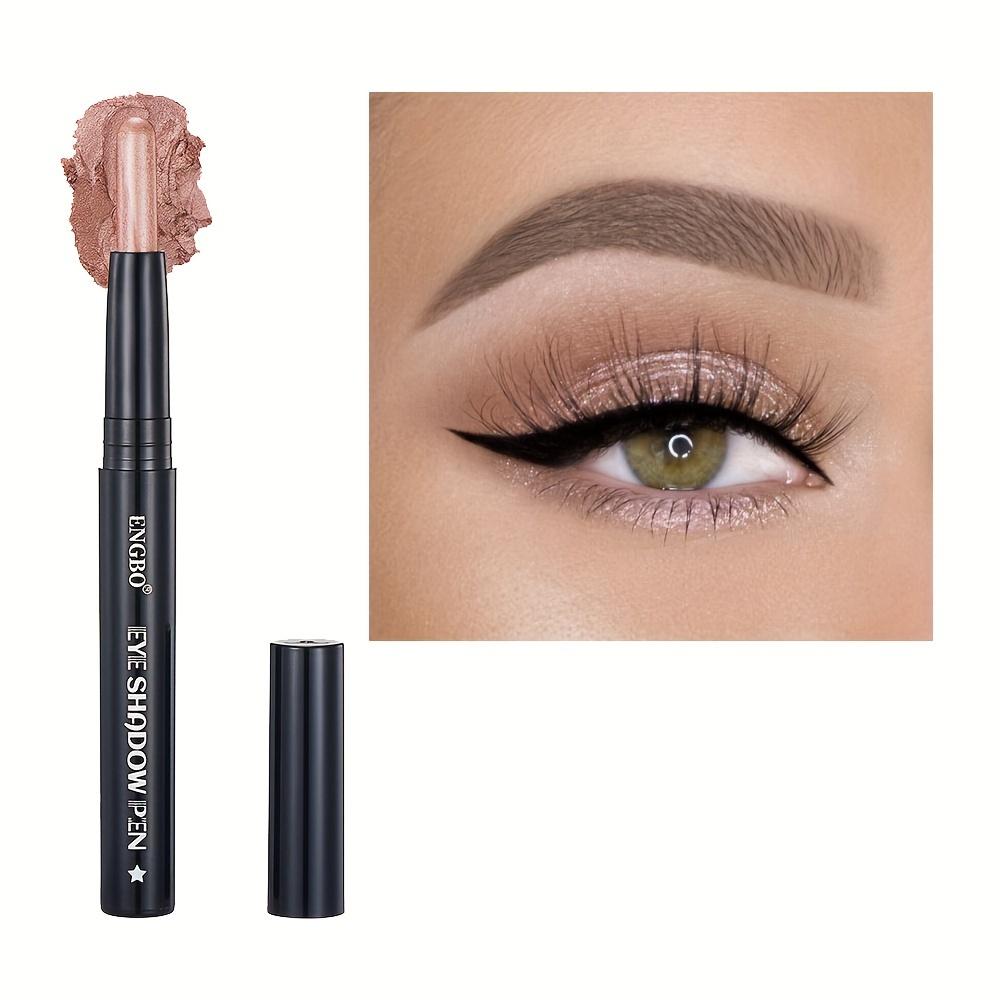 Роскошные мерцающие и матовые тени для век в стике. Легко наносится, стойкий водостойкий макияж глаз. Естественные и черные тона с синими и зелеными акцентами.