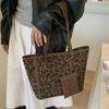2025 New Korean Niche Leopard Print Tote Bag Retro Casual Shoulder Bag Large-capacity Commuter Bag