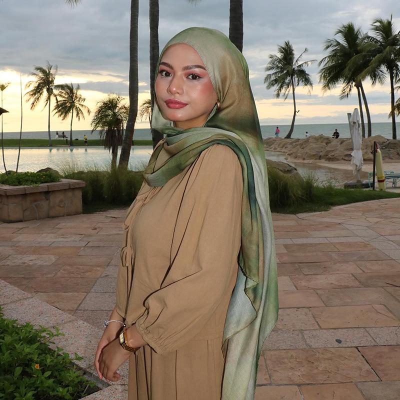 New Watercolor Floral Satin Modal Hijab Scarf Breathable Soft Long Fashion Scarves Headscarf Paisley Print Muslim Hijabs Shawl