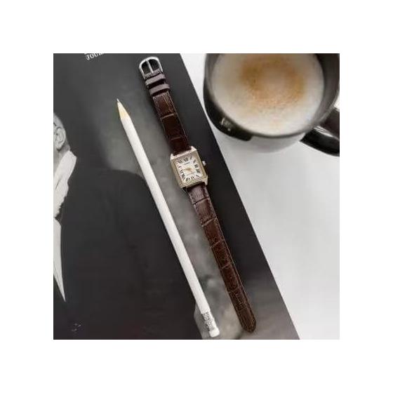 Б/у CASIO LTP-V007L-7B2 Женские с кожаным ремешком Новое, неиспользованное изделие