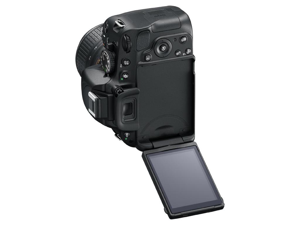 Комплект объективов для цифровой зеркальной фотокамеры Nikon D5100 18-55VR