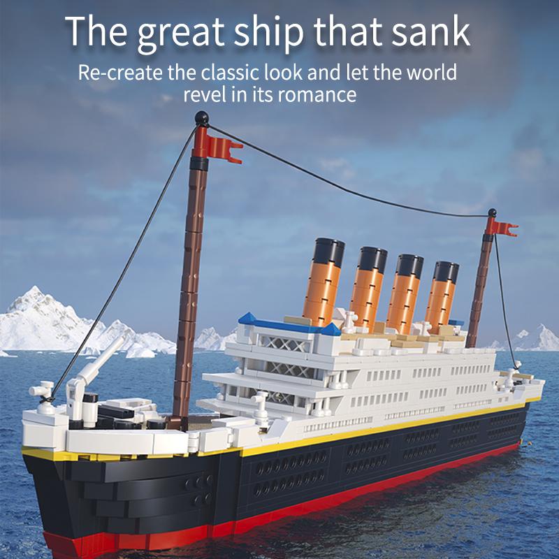 1288PCS City Mini RMS World Famous Movie Titanic Ship Building Blocks Friends Boat Figures Bricks Educational DIY Toys for Kids