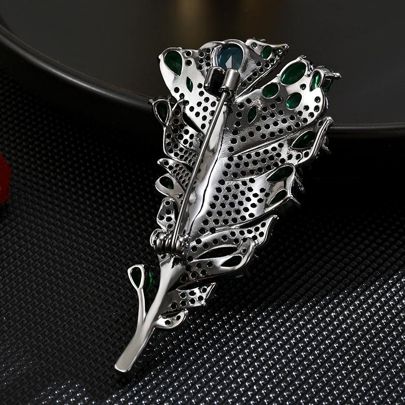 Senior Brooches Flower Leaf Brooch Pins for Women Suit Pendant Fashion Brooches Jewelry