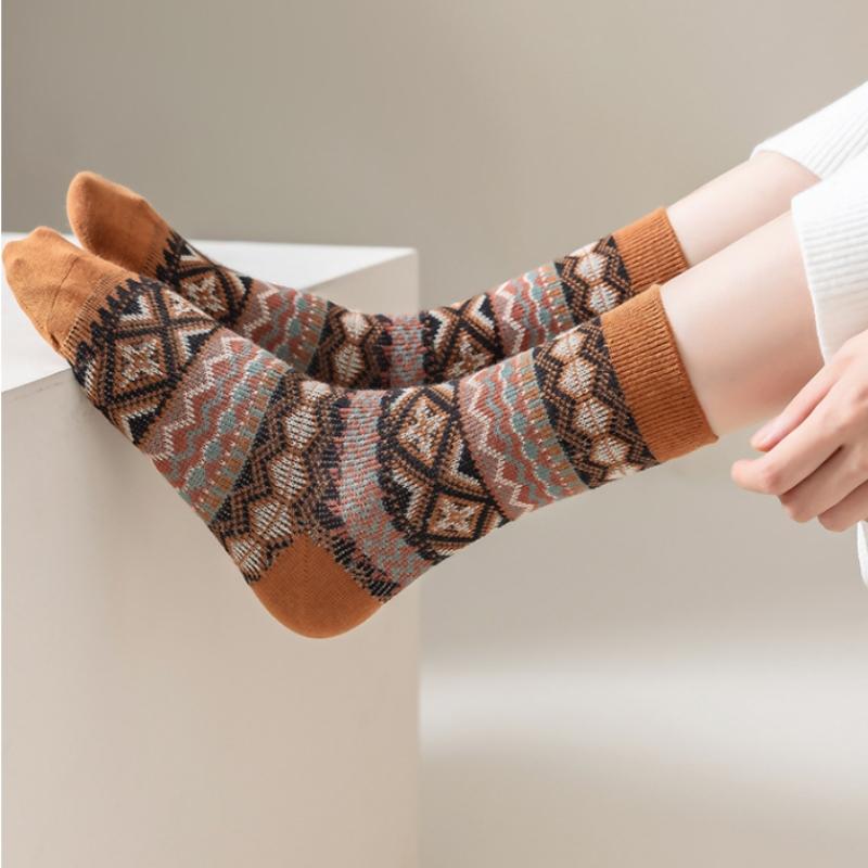 Женские носки Осенние и зимние вязаные мягкие носки для женщин