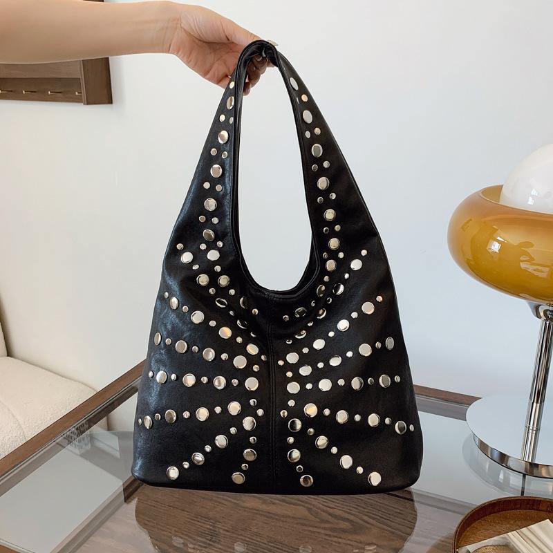 Bag 2025 New European and American Fashion Rivet Punk Style Handbag Women's Casual Shoulder Underarm Bag Tide
