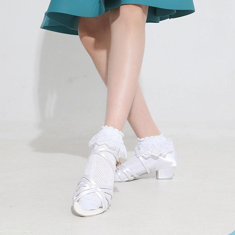 Танцевальная обувь для детей, белая, латиноамериканская, для девочек, с мягкой подошвой, средним каблуком, обувь для танцев, для тестов, соревнований, выступлений, для начинающих