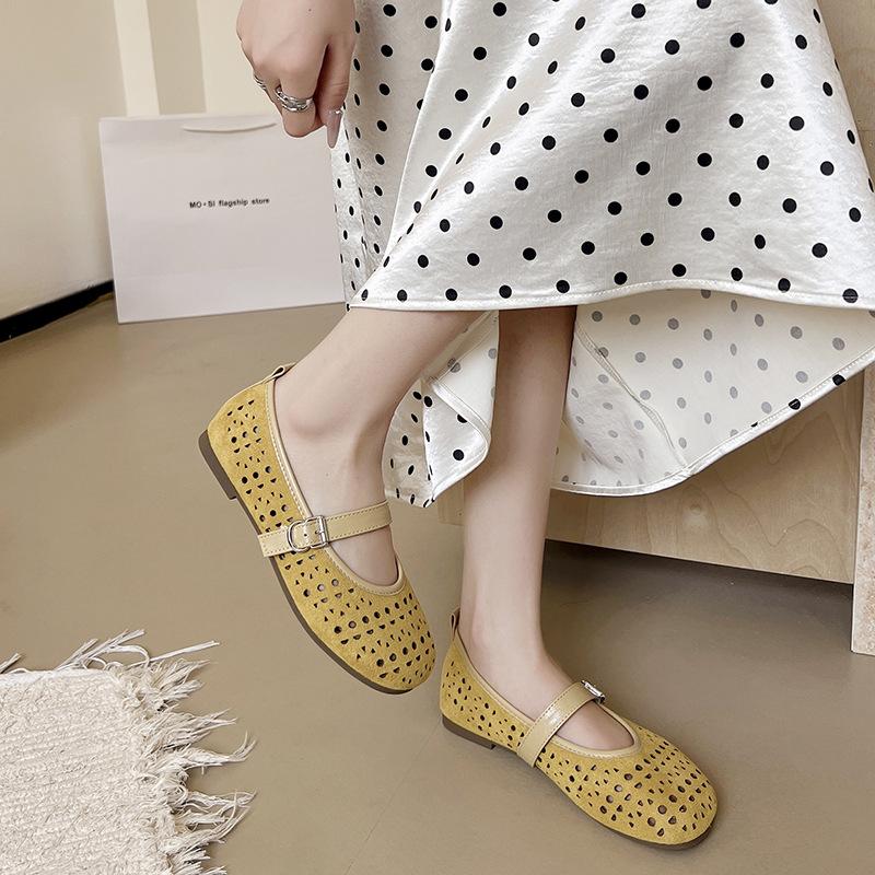 Туфли на плоской подошве, лето 2025, новые женские туфли Мэри Джейн, мягкие полые балетки, сандалии с отверстиями для девочек