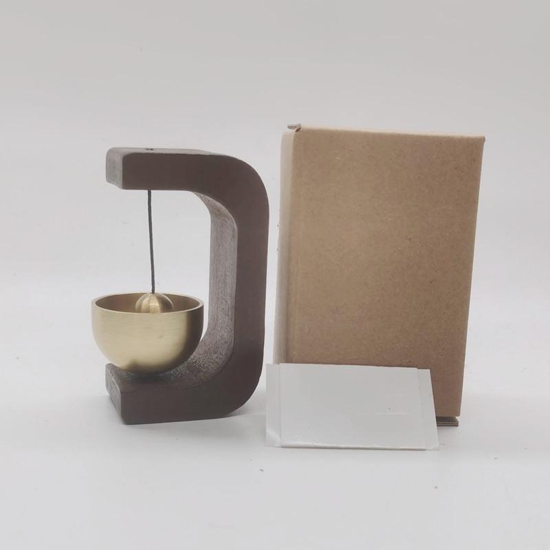 Магнитный деревянный дверной звонок в стиле дофамин: Вдохновленная китайской культурой подвеска-колокольчик для входов в магазины