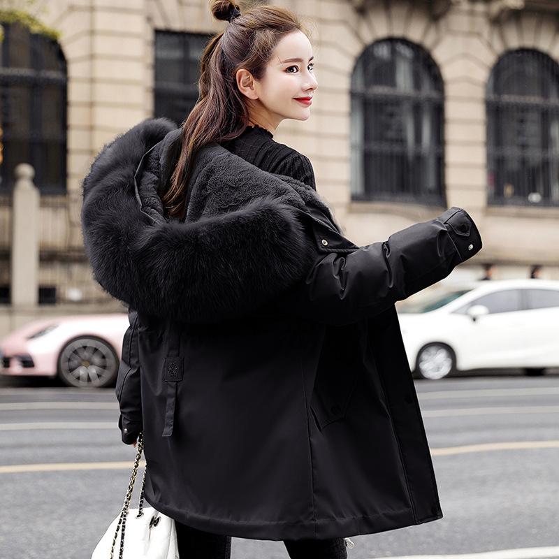 Pie overcomes the tide of medium and long velvet and thickened cotton-padded clothes for women's winter new warm loose coats and cotton-padded jackets