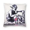 Классический стрит-арт Banksy Поп-арт Квадратная наволочка Декоративная для дома Девочка с красным шаром Чехол для подушки для дивана Автомобиля