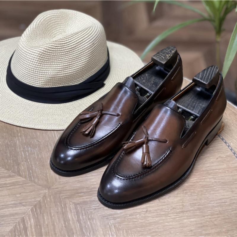 2024 Brand Design Men Genuine Leather Shoes Moccasins Men's Tassel Loafers Vintage Slip-on Casual Men Social Dress Shoe Plus 37-45