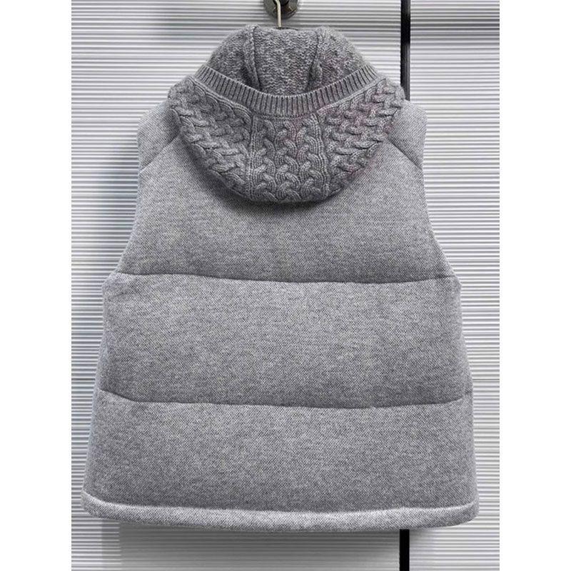 Женский серый пуховый жилет с капюшоном Осень/Зима 2025 - Уникальный корейский шик