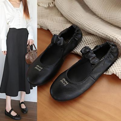 Новые туфли Мэри Джейн плиссе во французском стиле 2025 - Закругленный носок, однотонные, с пряжкой, мягкая подошва с амортизацией для комфорта в любом возрасте