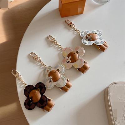 Подвеска Vivienne в клетку, брелок для ключей автомобиля: Милый шарм для пары